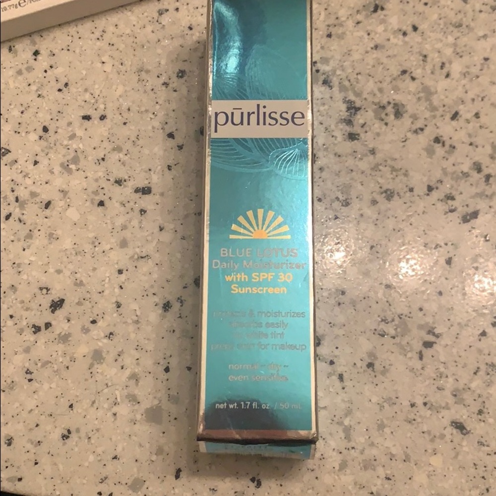 Purlisse- Blue Lotus Daily Moisturizer